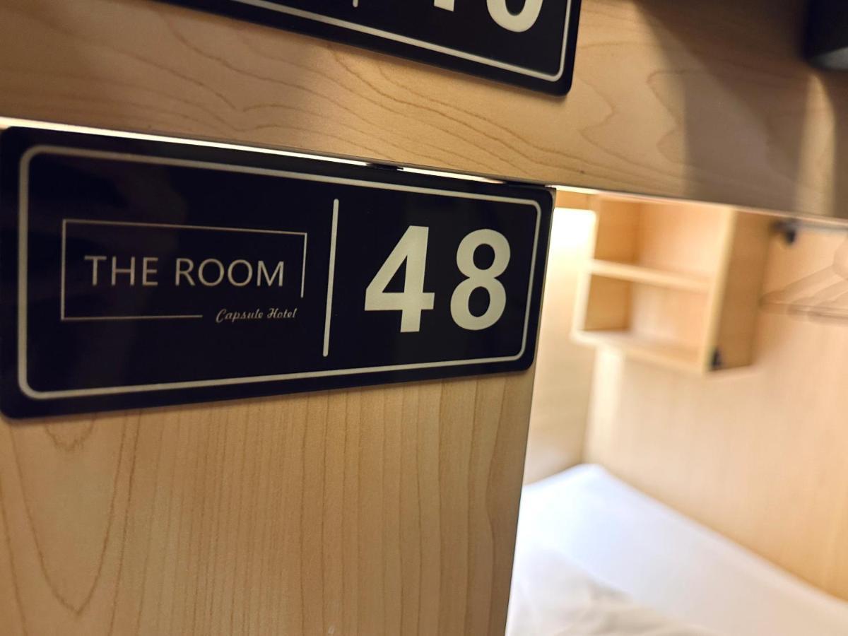 The Capsule Hotel kapsul *
